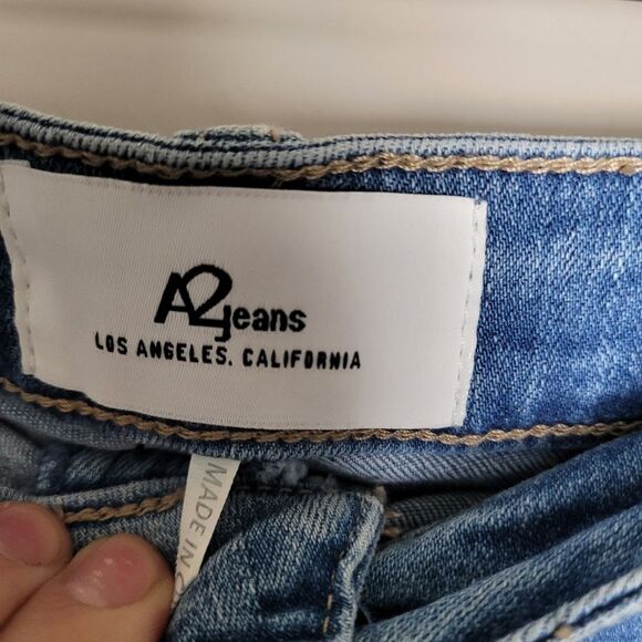 NEW A2 Jean Shorts Fringe Trim Blue 3 Inch Inseam Rockabilly Western Cut Off - Picture 4 of 5